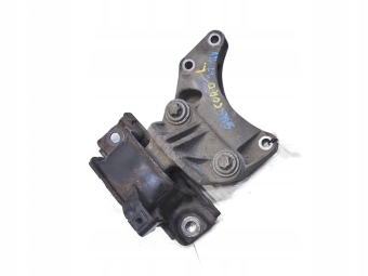 ŁAPA PODUSZKA SKRZYNI LEWA OPEL CORSA D 1.2 16V 13130745