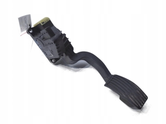 PEDAŁ GAZU POTENCJOMETR OPEL CORSA D 1.2 16V 13305804