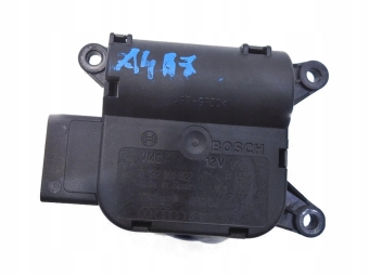 SILNICZEK NAGRZEWNICY AUDI A4 B7 8E1820511F 0132801322 666210J