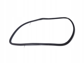 USZCZELKA DRZWI PRAWY PRZÓD AUDI A4 B7 8E0831721D 8E0831722D
