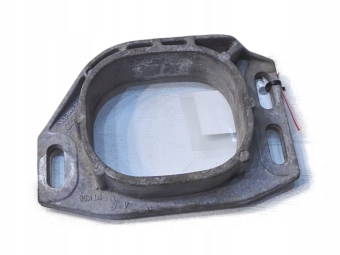 ŁAPA SILNIKA AUDI A4 B7 2.0 TFSI 8E0199335J