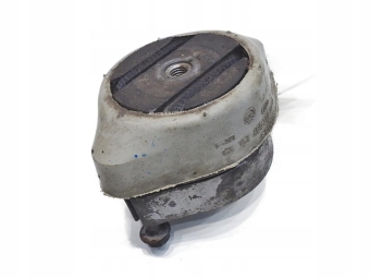 PODUSZKA SKRZYNI AUTOMAT AUDI A4 B7 2.0 TFSI 8E0399151AP 4B0399151M