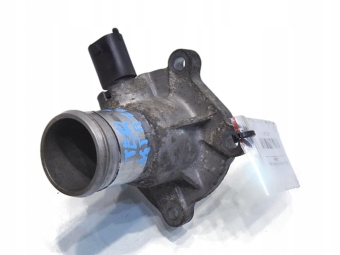 TERMOSTAT OBUDOWA OPEL ASTRA III H 1.6 16V 24405922 2503185