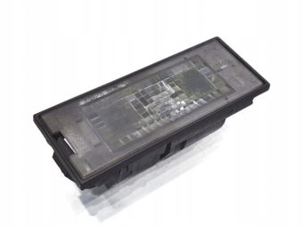 LAMPKA TABLICY REJESTRACYJNEJ RENAULT LAGUNA III 8200480127