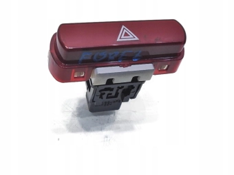 PRZYCISK ŚWIATEŁ AWARYJNYCH SUBARU FORESTER III 06019
