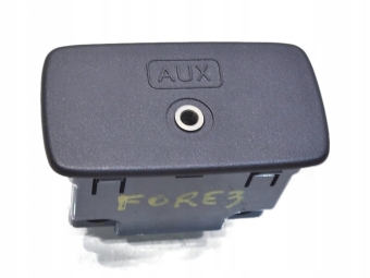 GNIAZDO AUX SUBARU FORESTER III
