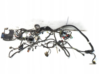 WIĄZKA INSTALACJA KOMORY SILNIKA PEUGEOT 508 I 1.6 E-HDI 9671833680