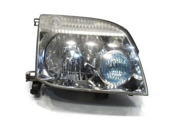 LAMPA PRAWA PRZEDNIA PRZÓD NISSAN X-TRAIL T30