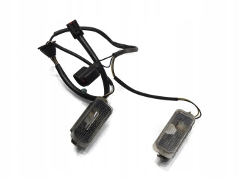 LAMPKI TABLICY REJESTRACYJNEJ JAGUAR XF X250 6M2A-13550-AC
