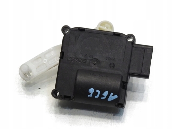 SILNICZEK NAGRZEWNICY AUDI A6 C6 0132801359 CZ116880-3141