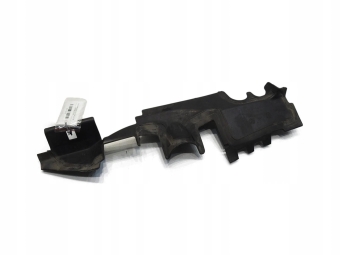 KIEROWNICA POWIETRZA PRAWA VW PASSAT B7 3AA121284