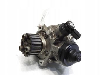 POMPA WTRYSKOWA VW PASSAT B7 2.0 TDI 03L130755L 0445010526