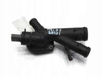 OBUDOWA TERMOSTATU VW PASSAT B7 2.0 TDI 03L121131AA