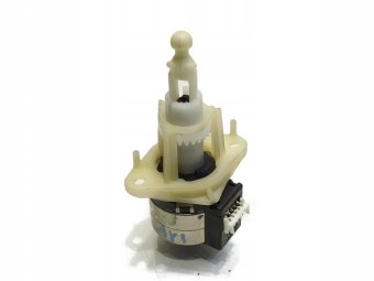 SILNICZEK REGULACJI LAMPY PORSCHE CAYENNE I 89022080 PL35L-024-VLB8