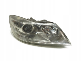 LAMPA PRAWA PRZEDNIA PRZÓD SKODA OCTAVIA II LIFT 1Z1941018S 1EL247052-14