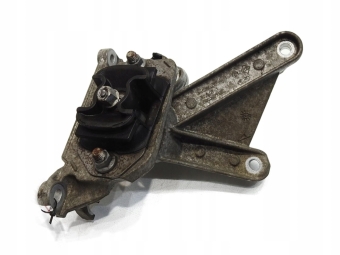 ŁAPA PODUSZKA SKRZYNI RENAULT KANGOO II 1.5 DCI 8200429504