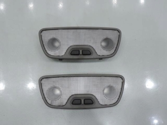 Lampka Oświetlenie Podsufitki Volvo Xc90