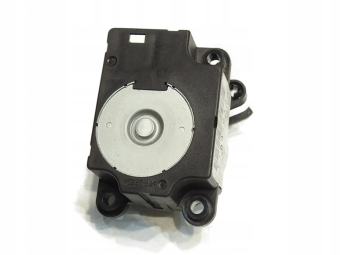 SILNICZEK NAGRZEWNICY RENAULT CLIO III 1.5 DCI N104722T