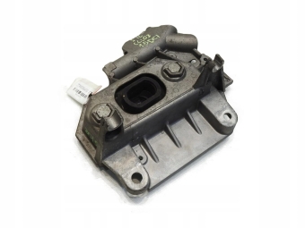 ŁAPA PODUSZKA SKRZYNI RENAULT CLIO III 1.5 DCI 8200477152