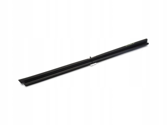 USZCZELKA ZGARNIAJĄCA LEWY TYŁ VW PASSAT B6 LIFT KOMBI 3C9839471B