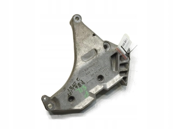 ŁAPA SILNIKA PRAWA VW PASSAT B6 2.0 TDI 03L199207