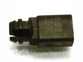 CZUJNIK TEMPERATURY ZEWNĘTRZNEJ VW PASSAT B6 LIFT 8Z0820535