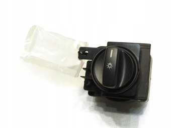 PRZYCISK WŁĄCZNIK ŚWIATEŁ MERCEDES W245 LIFT 1695452704 3222.1101
