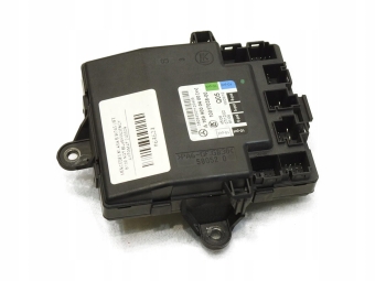 MODUŁ STEROWNIK DRZWI PRAWY PRZÓD MERCEDES W245 LIFT A1699000400