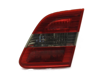 LAMPA PRAWA TYLNA TYŁ KLAPY MERCEDES W245 LIFT A1698201664