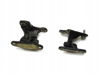 ZAWIAS ZAWIASY DRZWI PRAWY PRZÓD 696 MERCEDES W245 LIFT A046572