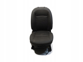 FOTEL PRAWY PRZÓD NISSAN QASHQAI
