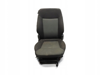 FOTEL PRAWY PRZÓD OPEL ZAFIRA B