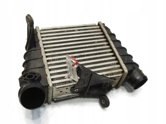 CHŁODNICA INTERCOOLER SKODA FABIA II 1.4 TDI 6QO145804A
