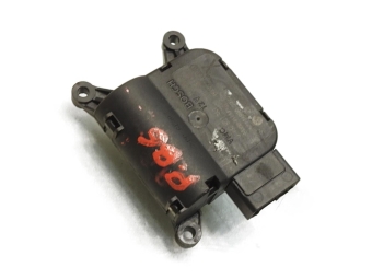 SILNICZEK NAGRZEWNICY VW PASSAT B6 1.9 TDI 0132801363
