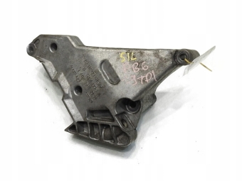ŁAPA SILNIKA VW PASSAT B6 1.9 TDI 03G199207F