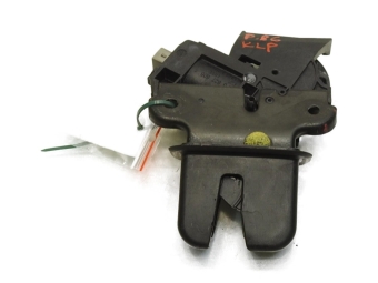 ZAMEK KLAPY TYŁ VW PASSAT B6 4F5827505C