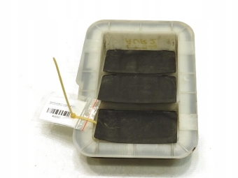 KRATKA WENTYLACYJNA BAGAŻNIKA LEWA TOYOTA AURIS II