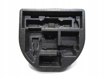 STYROPIAN WKŁAD BAGAŻNIKA TOYOTA AURIS II 6477702240