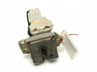 ZAMEK KLAPY TYŁ SUZUKI SWIFT IV LIFT 3D