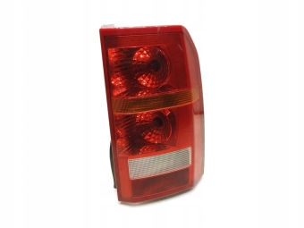 LAMPA PRAWA TYLNA TYŁ LAND ROVER DISCOVERY III
