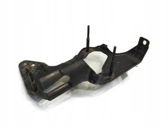 UCHWYT MOCOWANIE SPRĘŻARKI ZAWIESZENIA MERCEDES R W251 A2513210040