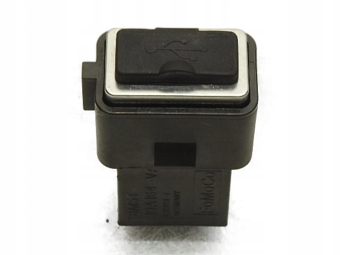 GNIAZDO USB VOLVO V60