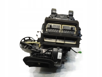 NAGRZEWNICA VOLVO V60 2.0 D3