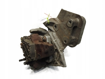 POMPA WTRYSKOWA RENAULT TRAFIC II1.9 DCI 8200055072 0445010031