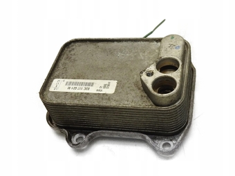 CHŁODNICZKA CHŁODNICA OLEJU VW TOURAN 1T3 LIFT 1.4 TSI 03C117021M