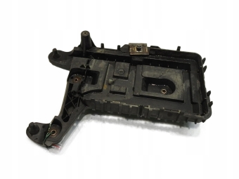 PODSTAWA AKUMULATORA VW TOURAN 1T3 LIFT 1K0915333