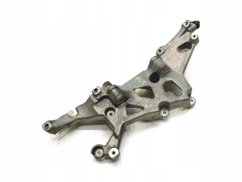 ŁAPA WSPORNIK ALTERNATORA JAGUAR XF X250 2.2 D CX23-10239-AB