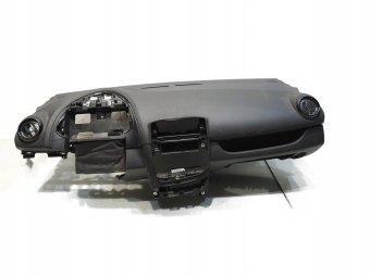 DESKA KONSOLA KOKPIT RENAULT CLIO IV 682007861R