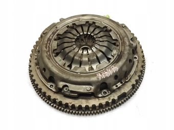 SPRZĘGŁO KOMPLETNE RENAULT CLIO IV KOMBI 123116079R