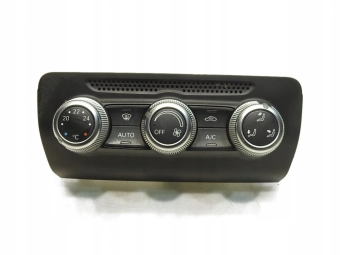 PANEL KLIMATYZACJI AUDI A1 8X 8X0820043C